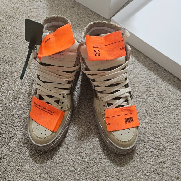 Off White 3.0 Off Court Leather - Picture 7 of 9